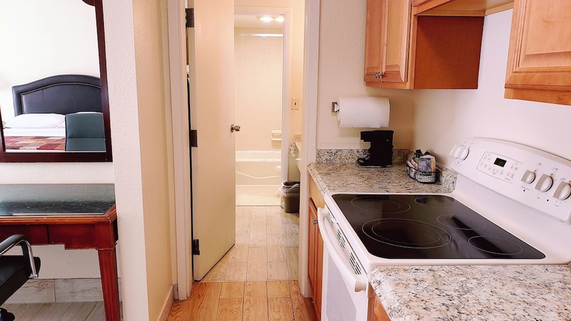 Imagen de la habitación del Hotel Simple Rewards Inn, Hilton Head Island. Foto 15