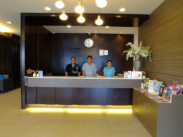 Imagen de los interiores del Hotel Simplitel. Foto 9