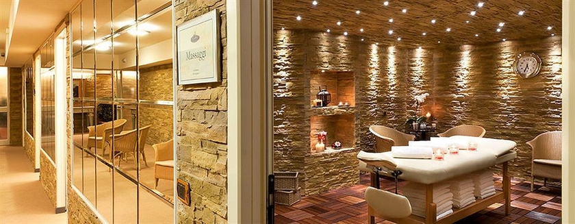 Imagen de los interiores del Hotel Simplon. Foto 6