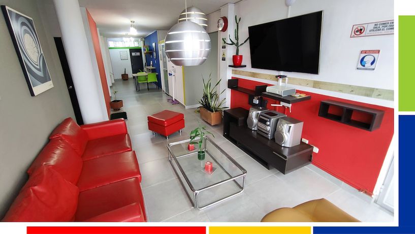 Imagen de los interiores del Hotel Simply - Colours Cali. Foto 17
