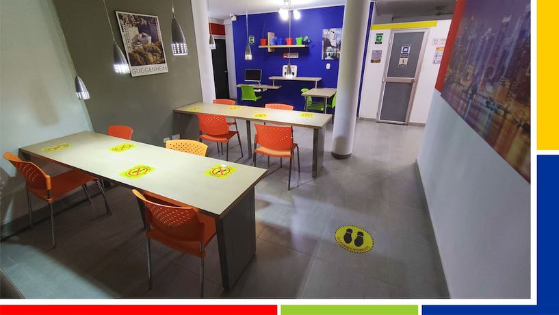 Imagen de los interiores del Hotel Simply - Colours Cali. Foto 20