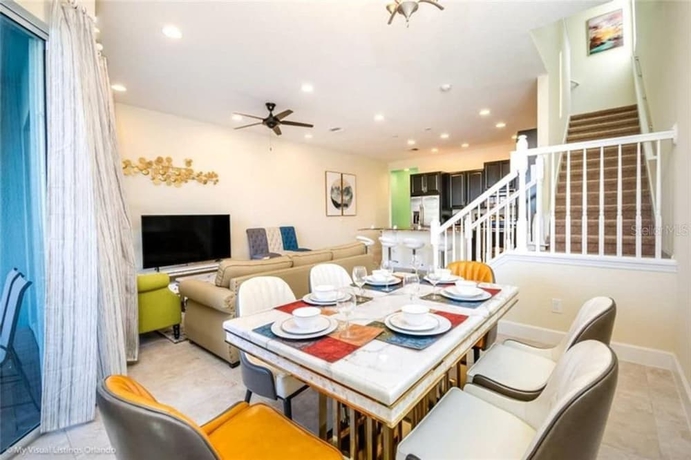 Imagen de la habitación del Hotel Simply Comfort Amazing 5bd Townhouse. Foto 8