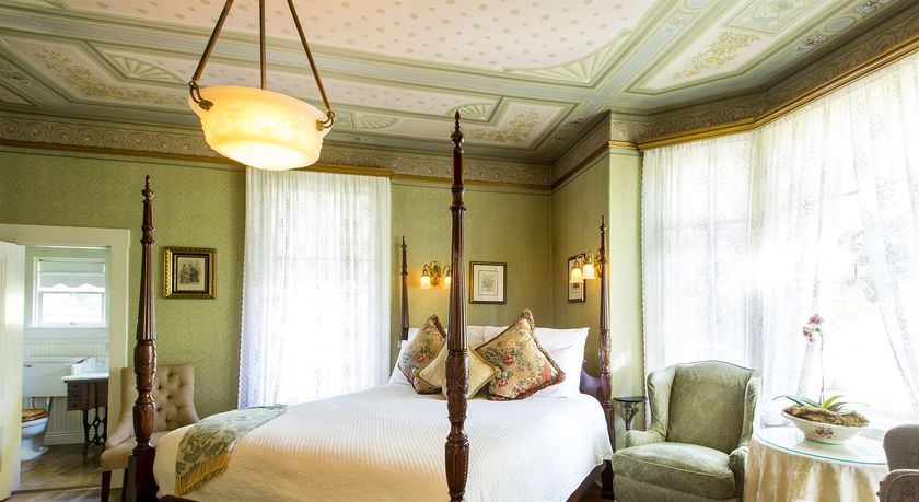 Imagen de los exteriores del Hotel Simpson House Inn. Foto 12