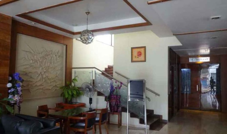 Imagen de los interiores del Hotel Simran Heritage. Foto 8
