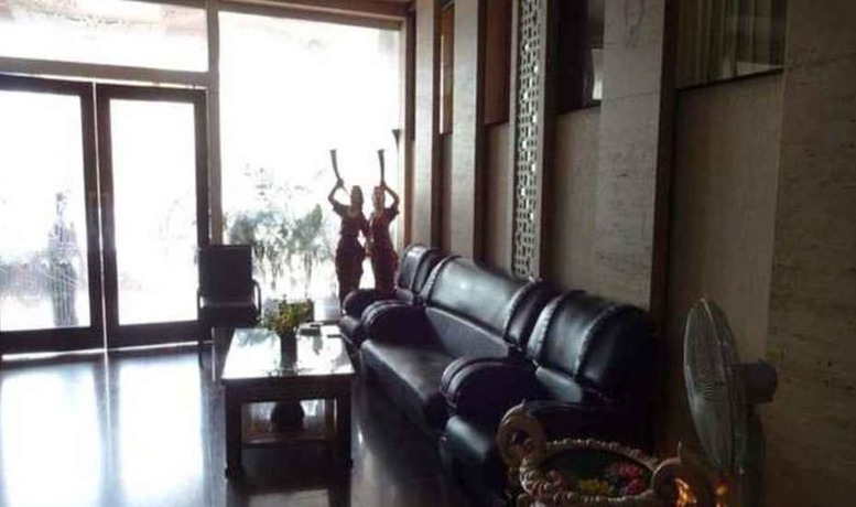 Imagen de los interiores del Hotel Simran Heritage. Foto 9