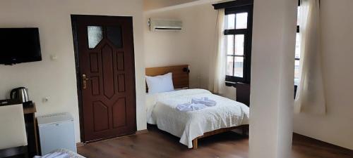 Imagen general del Hotel Simre. Foto 4