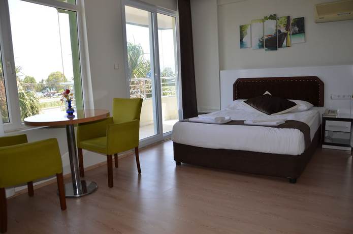 Imagen de la habitación del Hotel Simsek, Finike. Foto 8