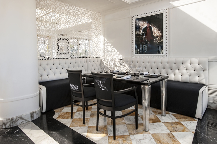 Imagen del bar/restaurante del Hotel Sina Bernini Bristol, Autograph Collection. Foto 13