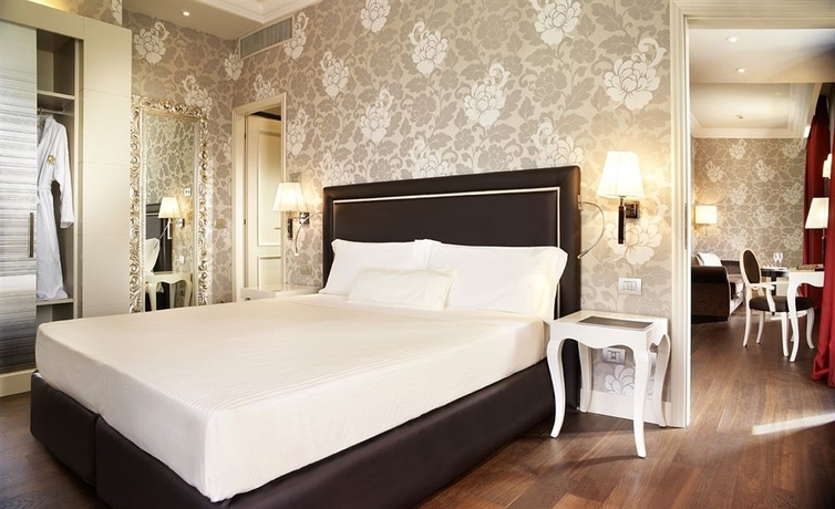 Imagen de la habitación del Hotel Sina De La Ville. Foto 4