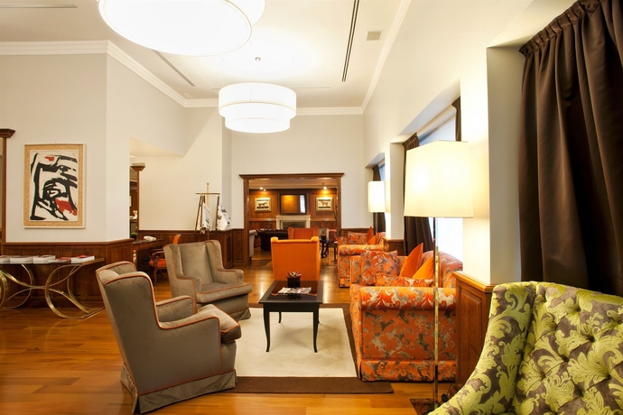 Imagen de los interiores del Hotel Sina De La Ville. Foto 15