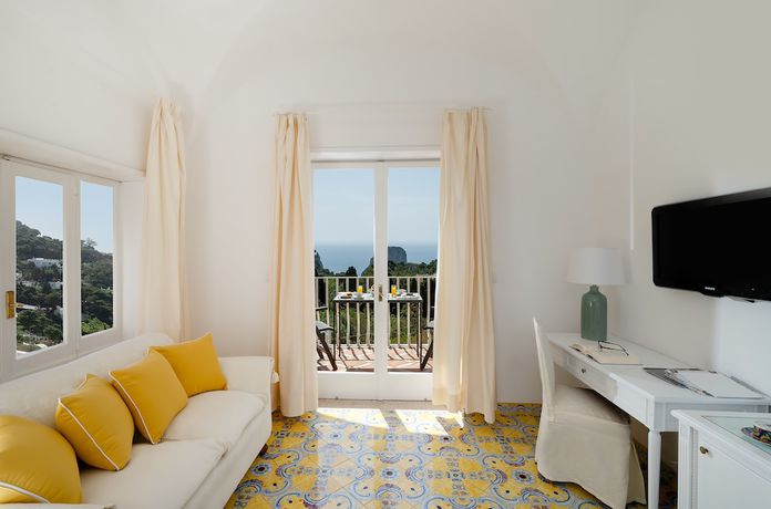 Imagen de la habitación del Hotel Sina Flora. Foto 3