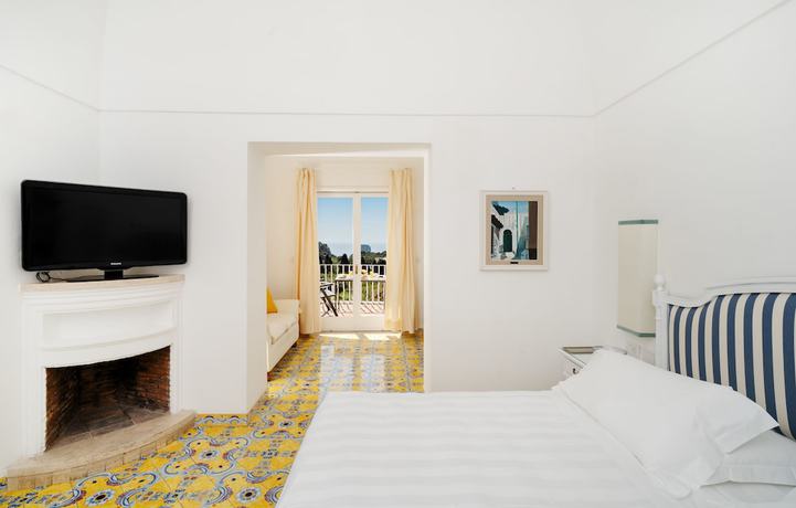 Imagen de la habitación del Hotel Sina Flora. Foto 4