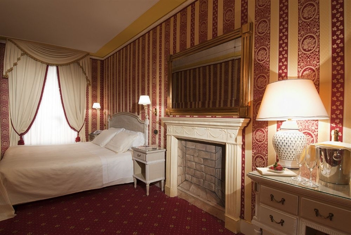 Imagen de la habitación del Hotel Sina Palazzo Sant'angelo. Foto 7