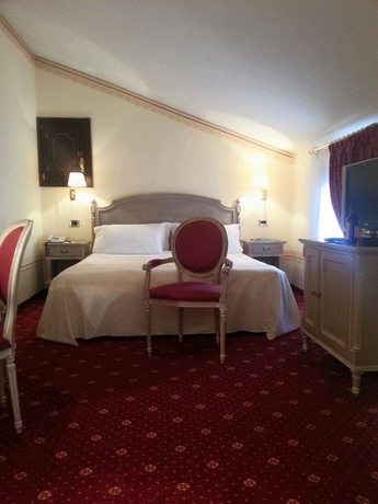 Imagen de la habitación del Hotel Sina Palazzo Sant'angelo. Foto 9