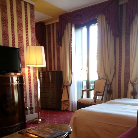 Imagen de la habitación del Hotel Sina Palazzo Sant'angelo. Foto 10