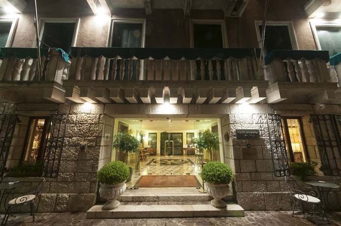 Imagen general del Hotel Sina Palazzo Sant'angelo. Foto 4