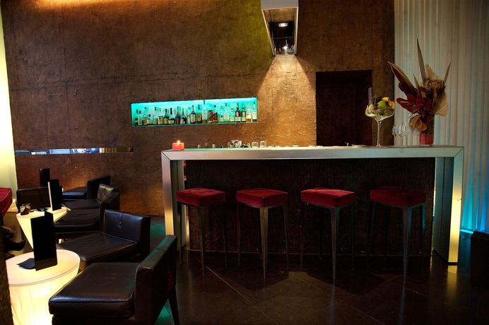 Imagen del bar/restaurante del Hotel Sina The Gray. Foto 3