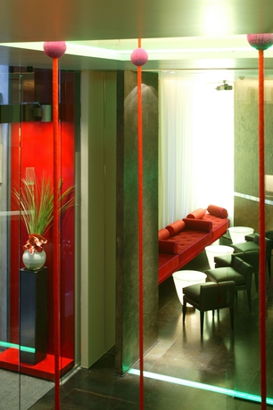 Imagen del bar/restaurante del Hotel Sina The Gray. Foto 4