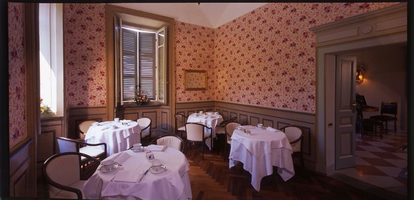 Imagen del bar/restaurante del Hotel Sina Villa Matilde. Foto 3