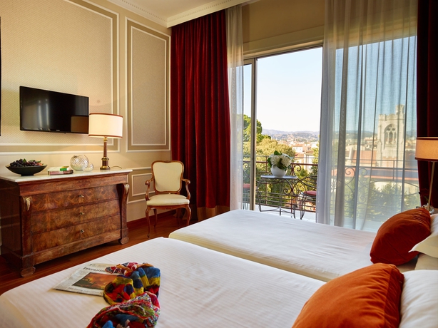 Imagen de la habitación del Hotel Sina Villa Medici, Autograph Collection. Foto 4