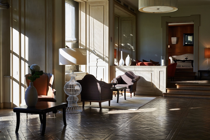 Imagen del bar/restaurante del Hotel Sina Villa Medici, Autograph Collection. Foto 2