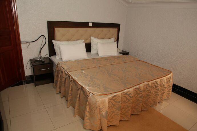 Imagen general del Hotel Sinai Suites. Foto 7