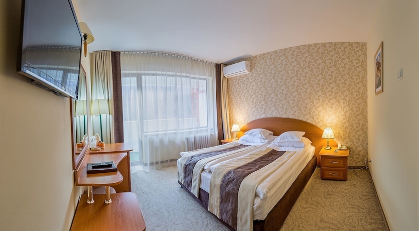 Imagen de la habitación del Hotel Sinaia. Foto 12