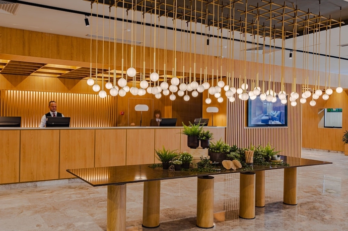 Imagen de los interiores del Hotel Sinaia. Foto 18