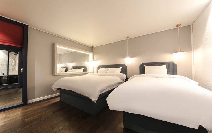 Imagen de la habitación del Hotel Sinan E.KKLIM. Foto 3