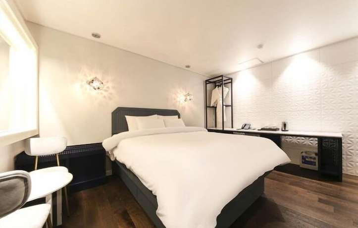 Imagen de la habitación del Hotel Sinan E.KKLIM. Foto 9