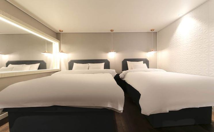 Imagen de la habitación del Hotel Sinan E.KKLIM. Foto 11