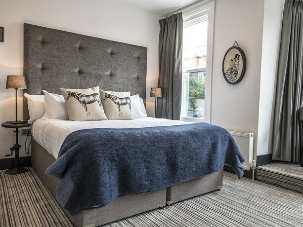 Imagen general del Hotel Sinclair\'s Bar, Lounge and Rooms. Foto 11