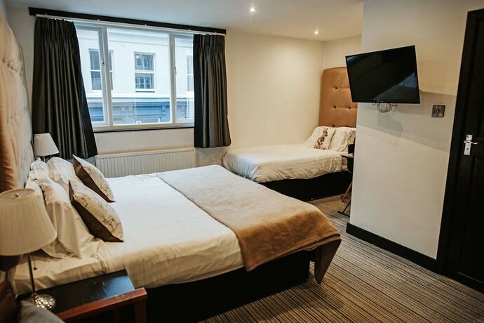 Imagen de la habitación del Hotel Sinclair\'s Bar, Lounge and Rooms. Foto 13