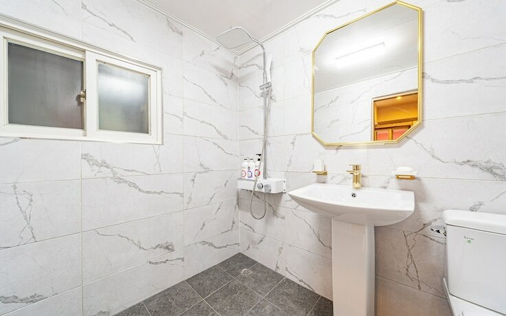 Imagen general del Hotel Sindang A. Foto 9