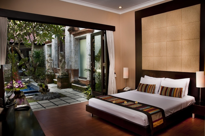 Imagen de la habitación del Hotel Sindhu Mertha Suite. Foto 5