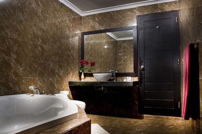 Imagen de la habitación del Hotel Sindhu Mertha Suite. Foto 13