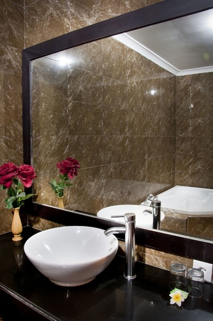 Imagen de la habitación del Hotel Sindhu Mertha Suite. Foto 15