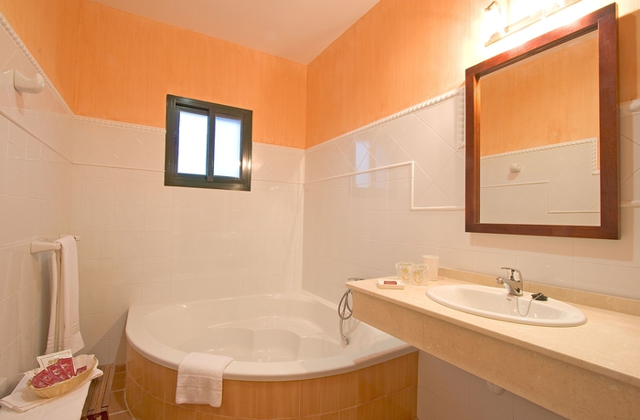 Imagen de la habitación del Hotel Sindhura. Foto 3