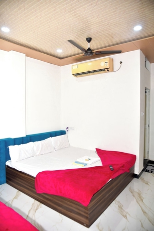 Imagen de la habitación del Hotel Sindur. Foto 8
