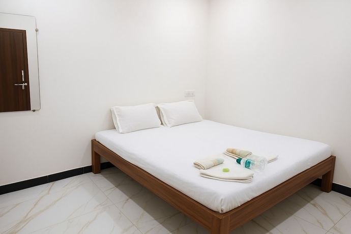 Imagen de la habitación del Hotel Sindur. Foto 12