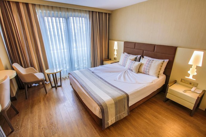 Imagen de la habitación del Hotel Sinema. Foto 17