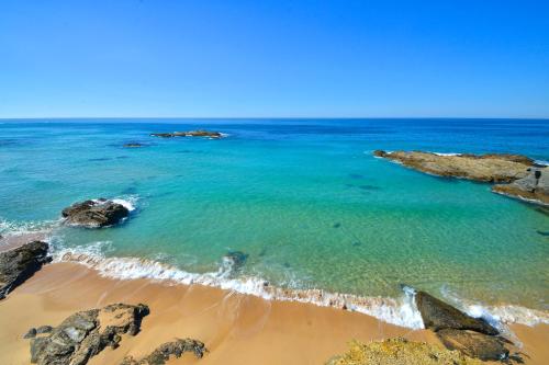 Imagen general del Hotel Sines Sea View. Foto 17