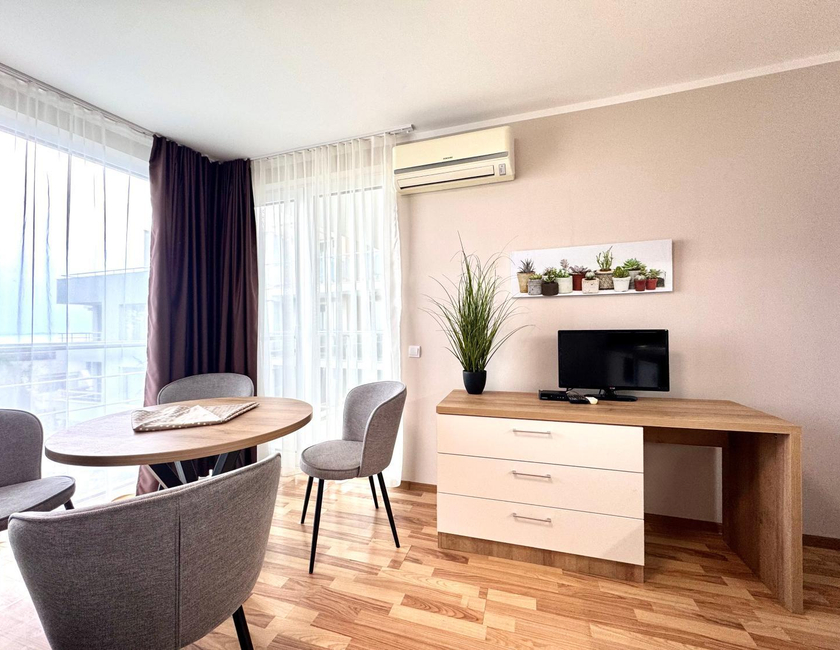 Imagen general del Hotel Sineva Del Sol Apartments. Foto 4