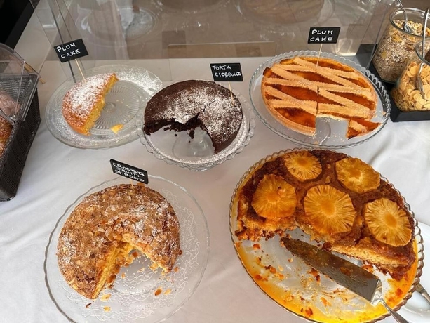 Imagen del bar/restaurante del Hotel Singapore. Foto 4