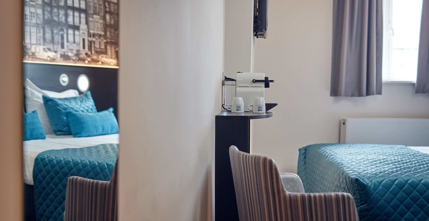 Imagen de la habitación del Hotel Singel Amsterdam. Foto 2