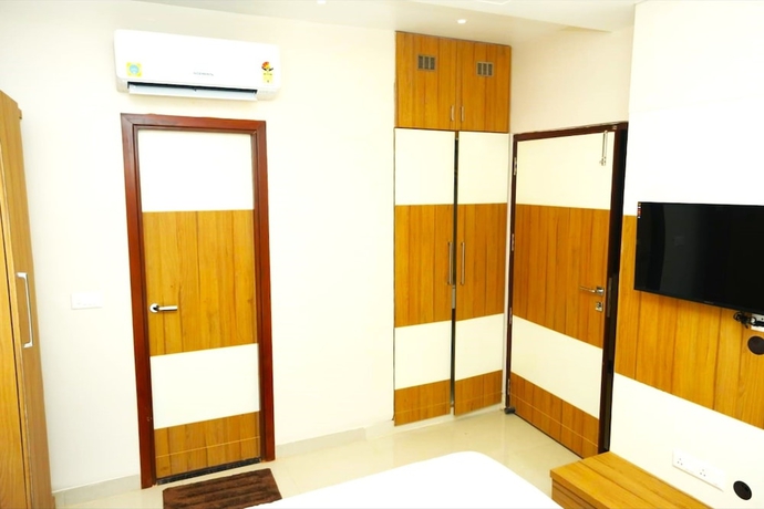 Imagen de los interiores del Hotel Singh Comfort Inn. Foto 15
