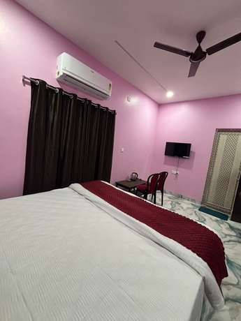 Imagen de la habitación del Hotel Singh Inn Bhubaneswar. Foto 11