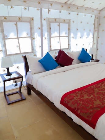 Imagen de la habitación del Hotel Singh\'s Royal Desert Resort. Foto 12