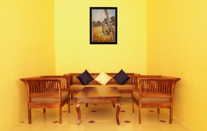 Imagen de los interiores del Hotel Singh\'s Royal Desert Resort. Foto 19