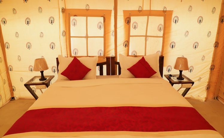 Imagen de la habitación del Hotel Singh\'s Royal Desert Resort. Foto 15